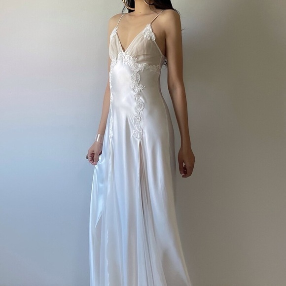 Vintage Victoria’s Secret Satin Floral Slip Dress - Picture 8 of 11